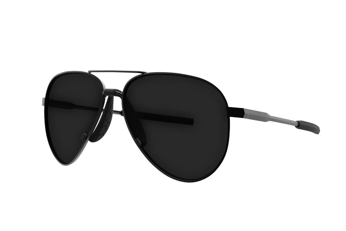 STNGR Aviator Model Lifestyle Sunglasses